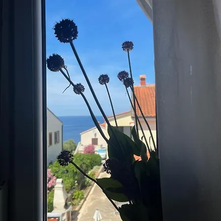 Sea Story Apartment *
